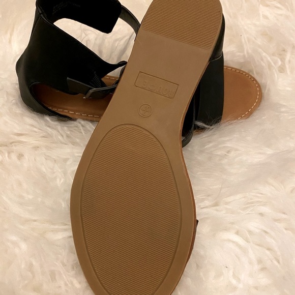 Buckle Strap Sandals - Picture 3 of 3